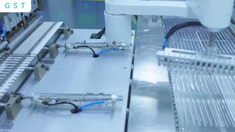 焊接工业机器人：揭秘其优势与挑战